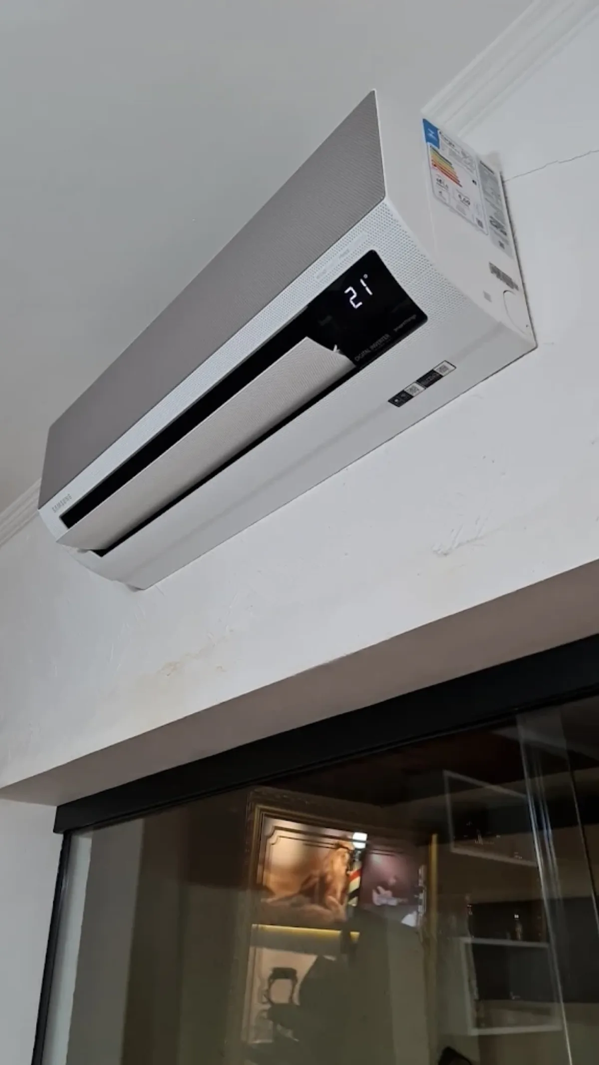 Técnico da Clima Norte em atendimento